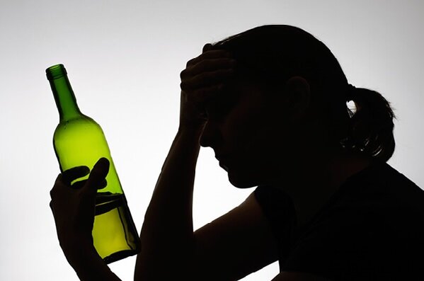 В чем заключается лечение женского алкоголизма